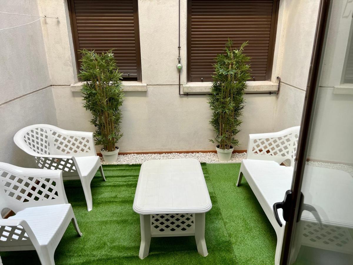 Apartamento Eucalipto Sotillo de la Adrada Exterior photo
