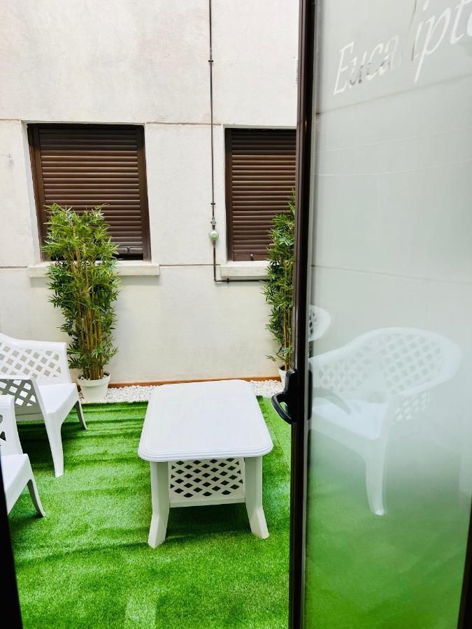 Apartamento Eucalipto Sotillo de la Adrada Exterior photo